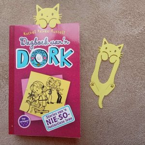 Z0039 - cute cat bookmark
