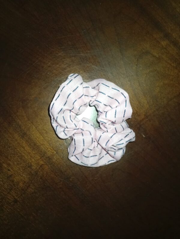 Z0005 - Scrunchie - Image 2