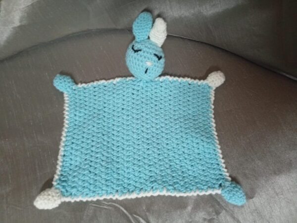Z0012 - Bunny Lovey (s)