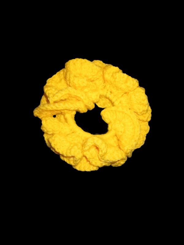 Z0024 - Scrunchies (crochet)
